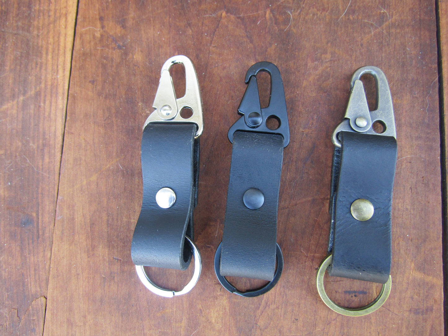 Full Grain Leather Keychain, Leather Clip Keychain, Handmade Leather Keychain, EDC Keychain, Tactical Keychain, Minimalist Key chain