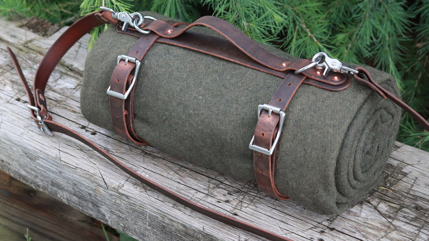 Hand made Crazy Horse Water Buffalo veg tanned leather blanket carrier/ blanket harness/bedroll