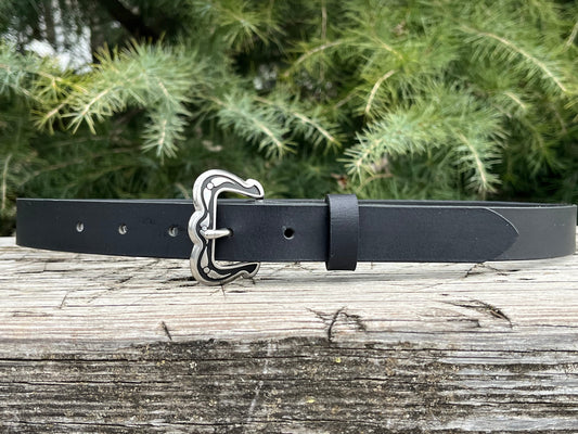 1" wide Black Full Grain leather belt with Horseshoe hardware
