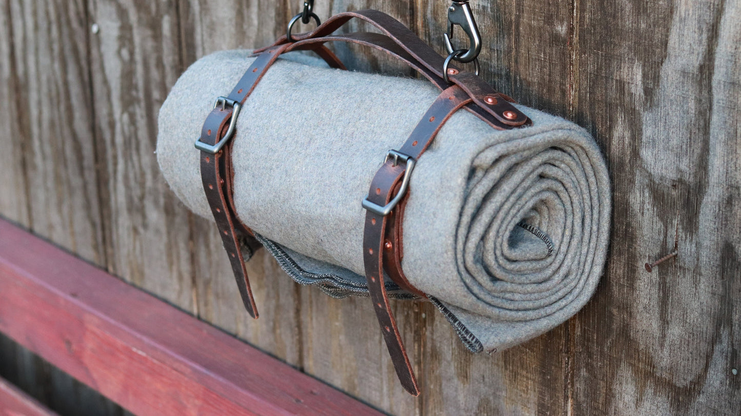 Hand made Crazy Horse Water Buffalo veg tanned leather blanket carrier/ blanket harness/bedroll
