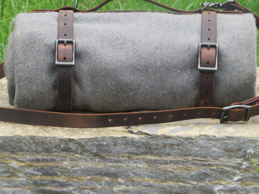Hand made Crazy Horse Water Buffalo veg tanned leather blanket carrier/ blanket harness/bedroll