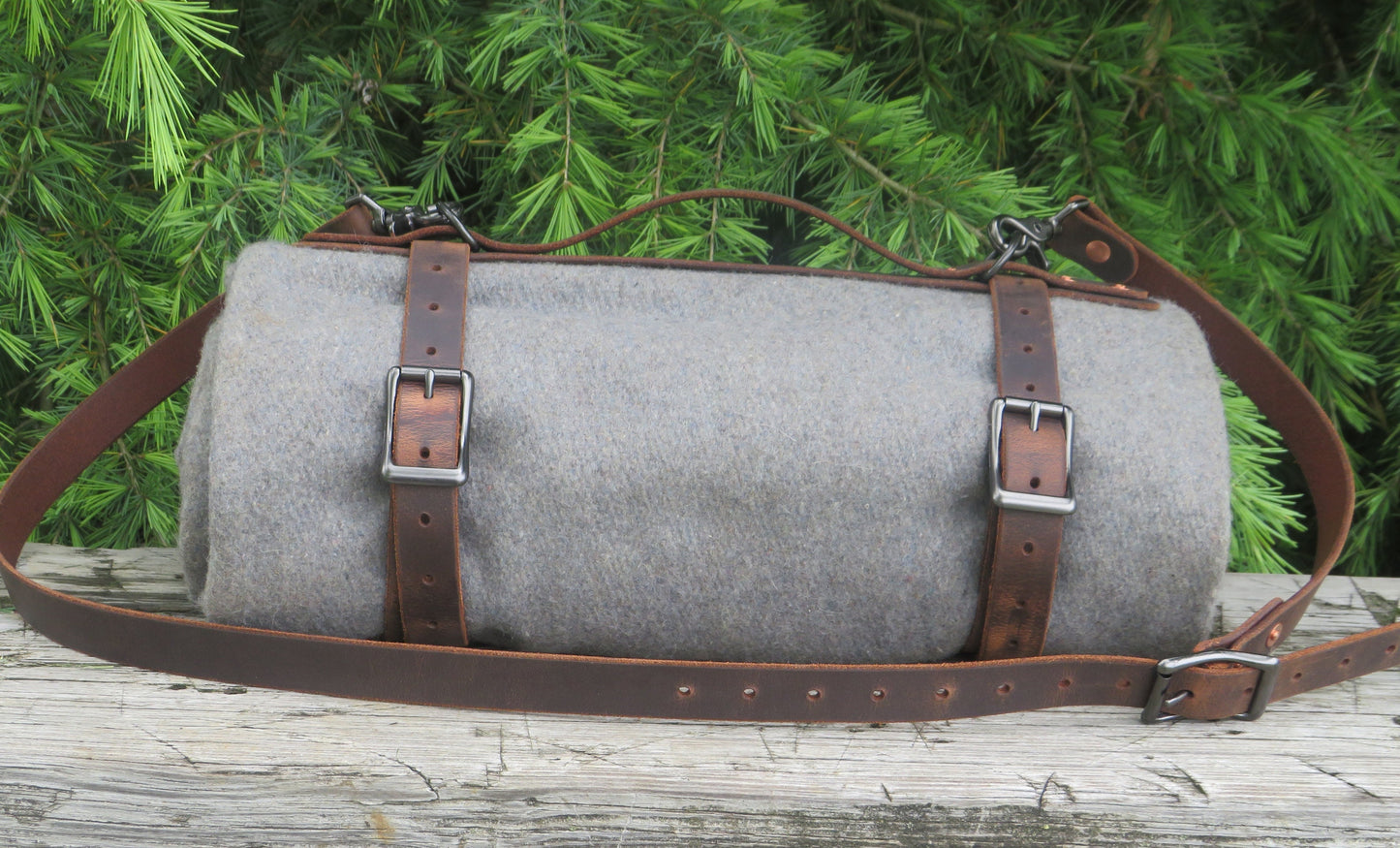Hand made Crazy Horse Water Buffalo veg tanned leather blanket carrier/ blanket harness/bedroll