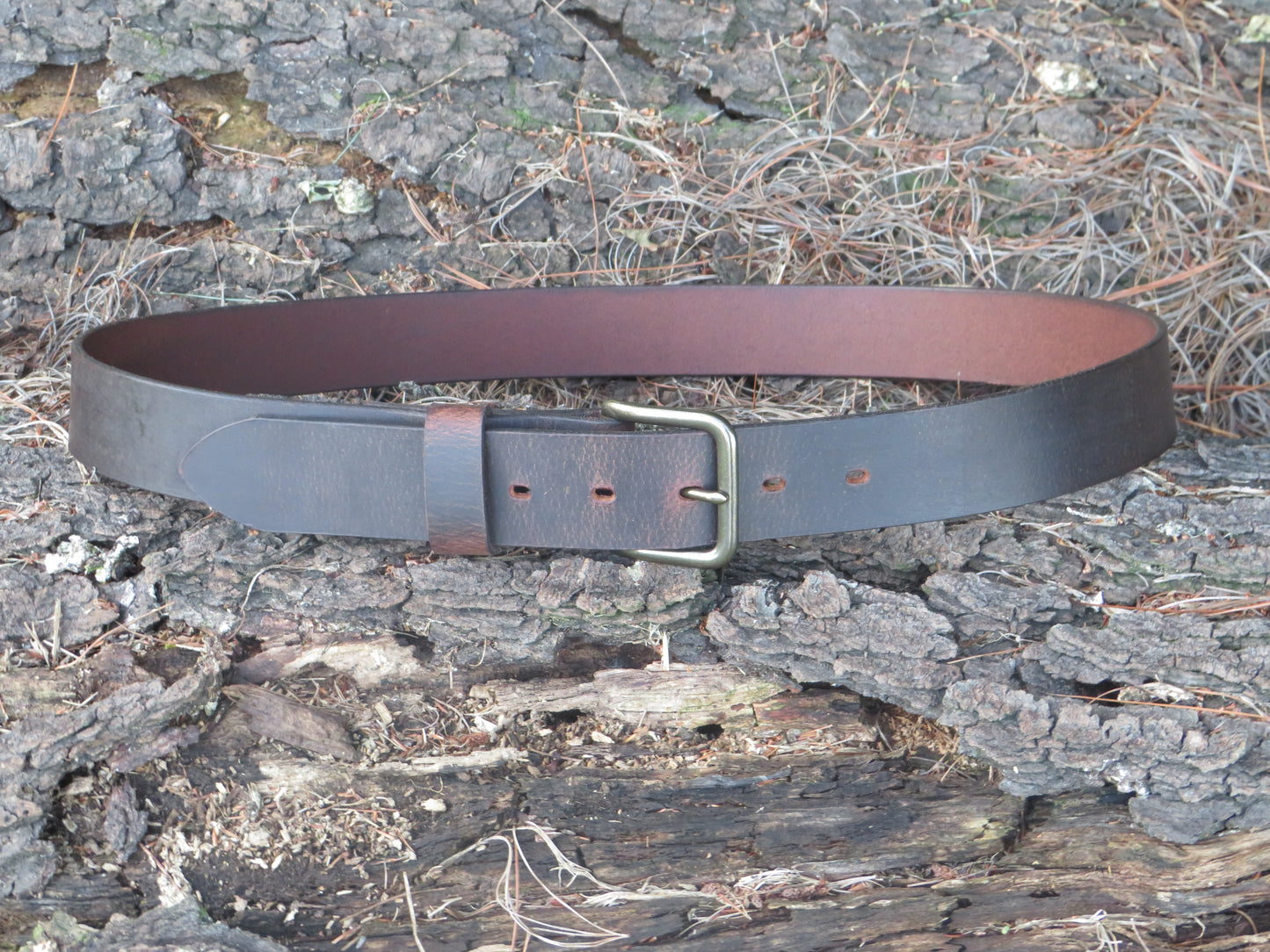 1 1/2" wide leather belt, Casual Vintage look Custom Handmade leather belt, Made in USA ,Rustic leather belt, womans belt, mens leather belt (Copy)