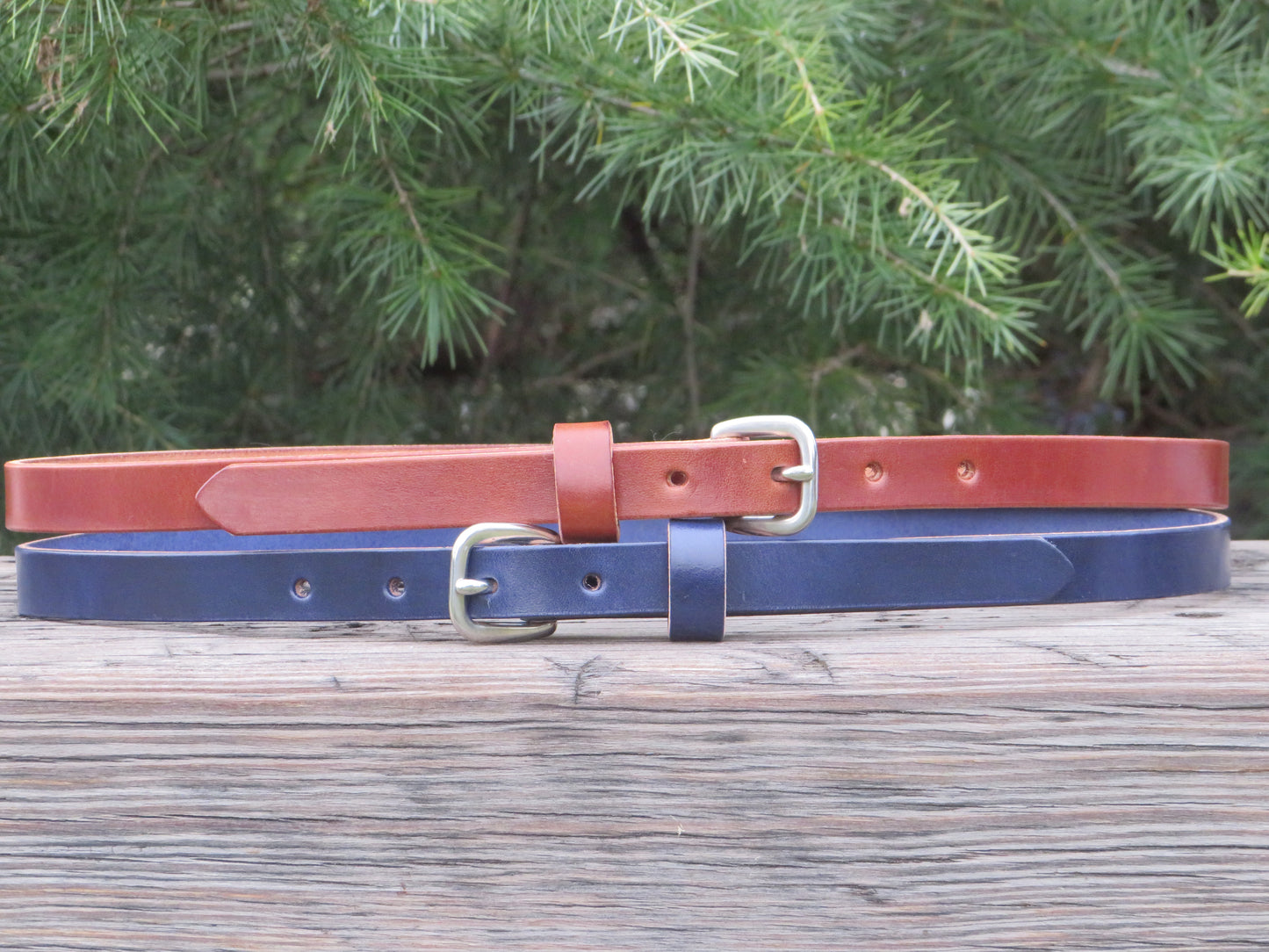 3/4" wide Wickett and Craig Harness Leather belt Navy Blue and Classic tan