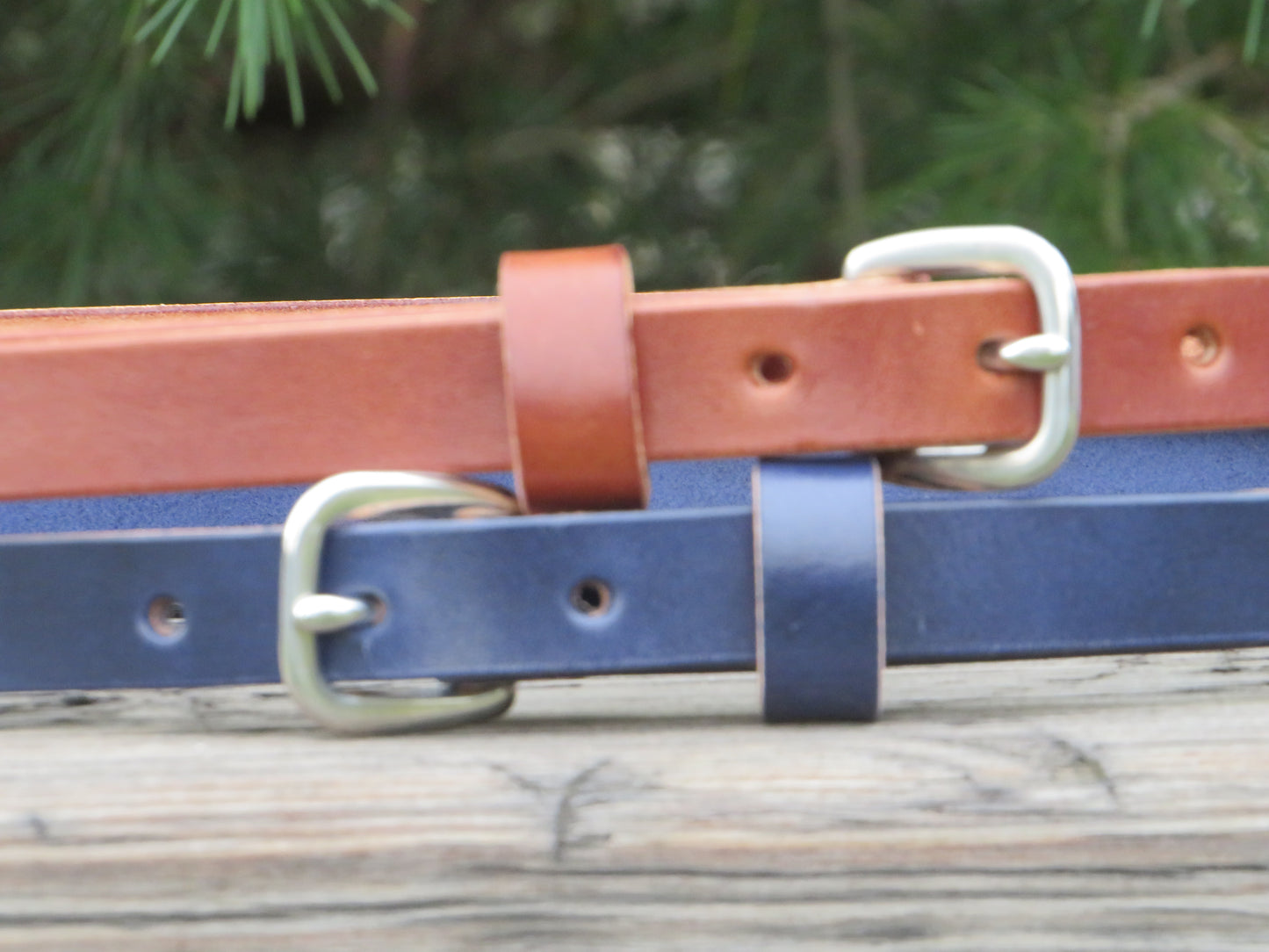 3/4" wide Wickett and Craig Harness Leather belt Navy Blue and Classic tan