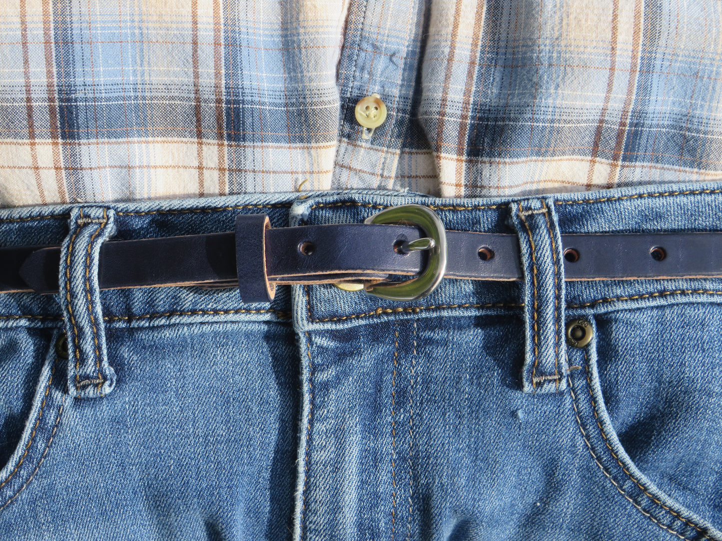 1/2" wide Wickett and Craig Harness Leather belt Navy Blue and Classic tan