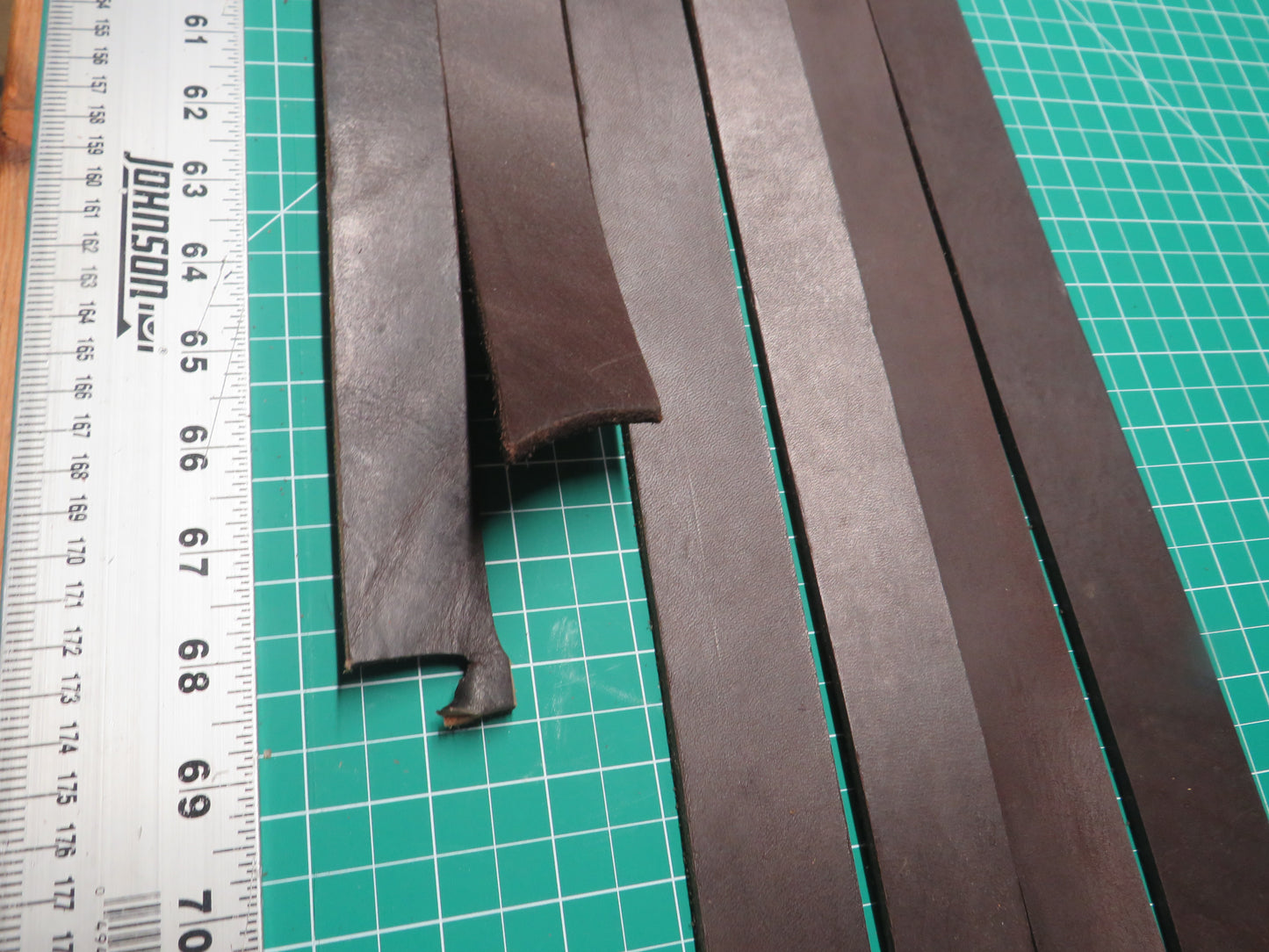 6 full grain veg tanned dark brown bridle leather straps