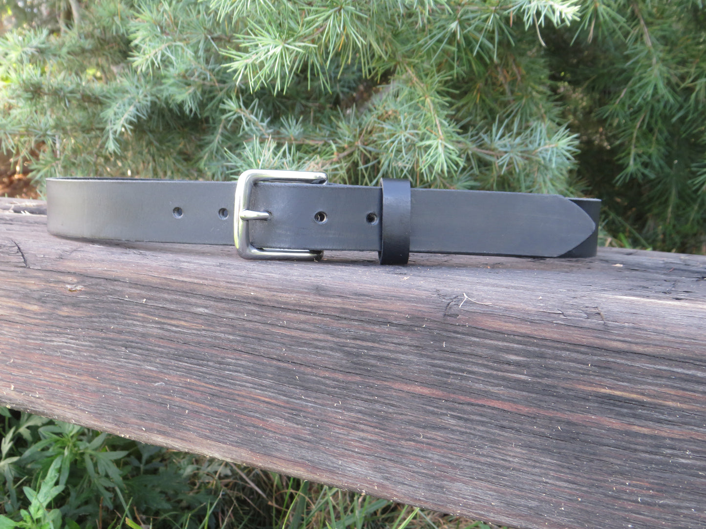 Discounted 29 inch waist 1 1/4" wide Black Leather belt size 31 belt