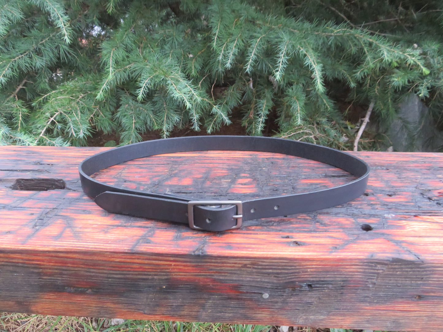 Narrow leather belt, Womans Belt  full grain black leather mens leather belt,1 inch wide belt