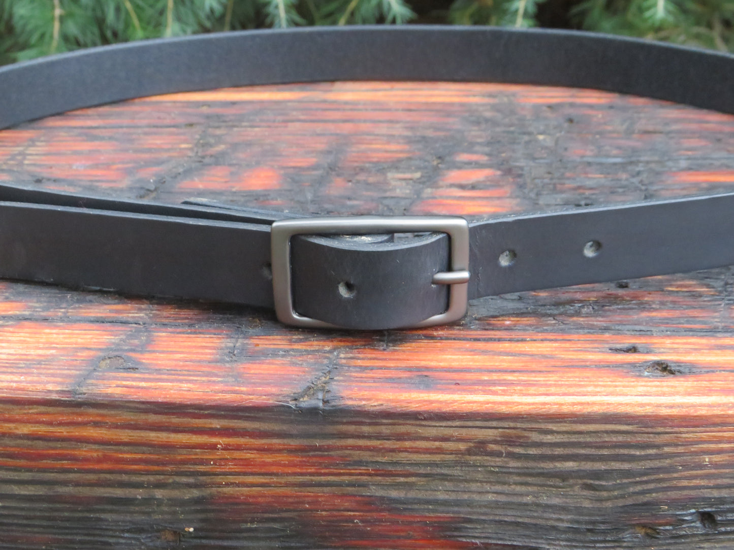 Narrow leather belt, Womans Belt  full grain black leather mens leather belt,1 inch wide belt