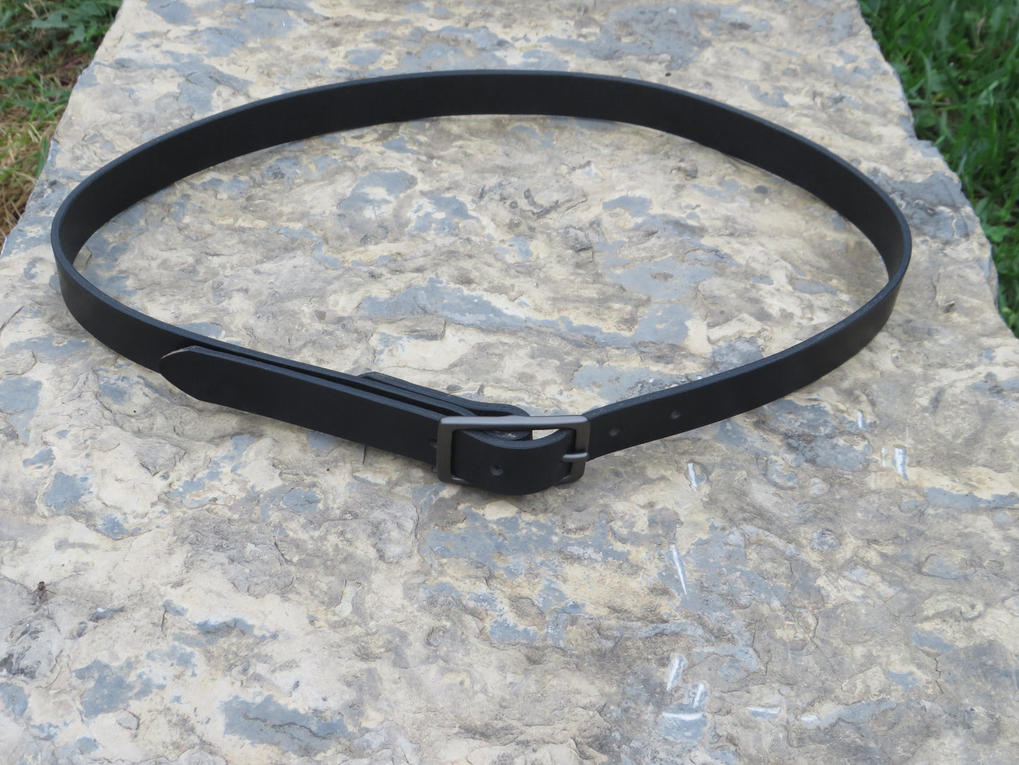 Narrow leather belt, Womans Belt  full grain black leather mens leather belt,1 inch wide belt