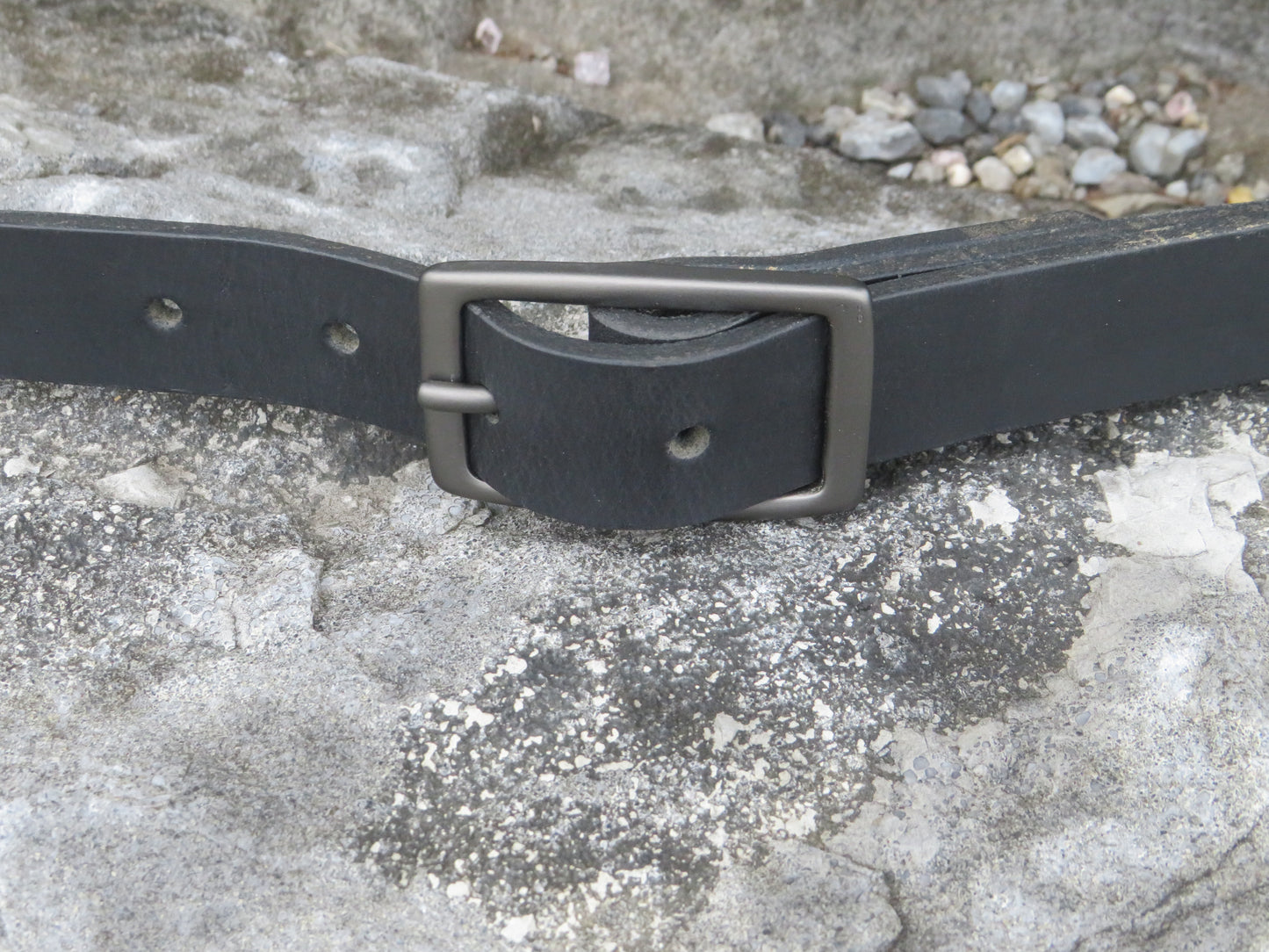 Narrow leather belt, Womans Belt  full grain black leather mens leather belt,1 inch wide belt