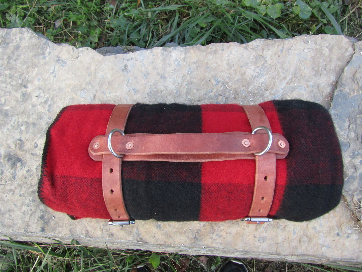 Hand made Hermann Oak harness leather blanket carrier/ blanket harness/bedroll, stainless hardware and handriven copper rivets