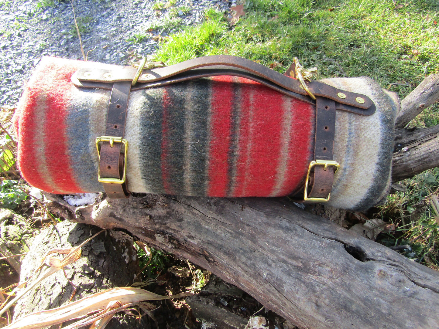 Hand made Crazy Horse Water Buffalo veg tanned leather blanket carrier/ blanket harness/bedroll, solid brass rivets and hardware