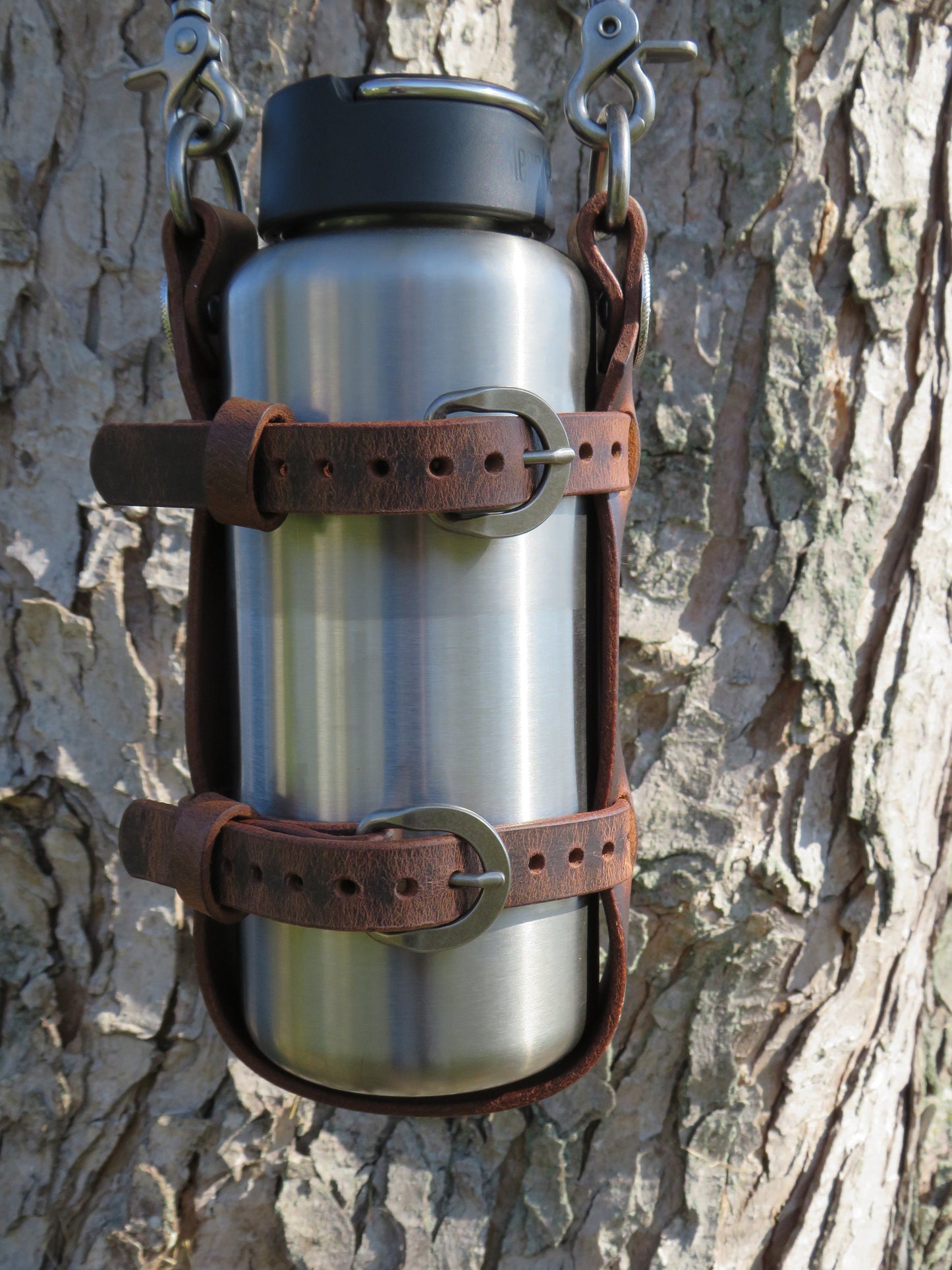 Water Bottle Carrier Adjustable leather water bottle carrier with shoulder strap Leather Water Bottle Carrier Leather Water bottle harness