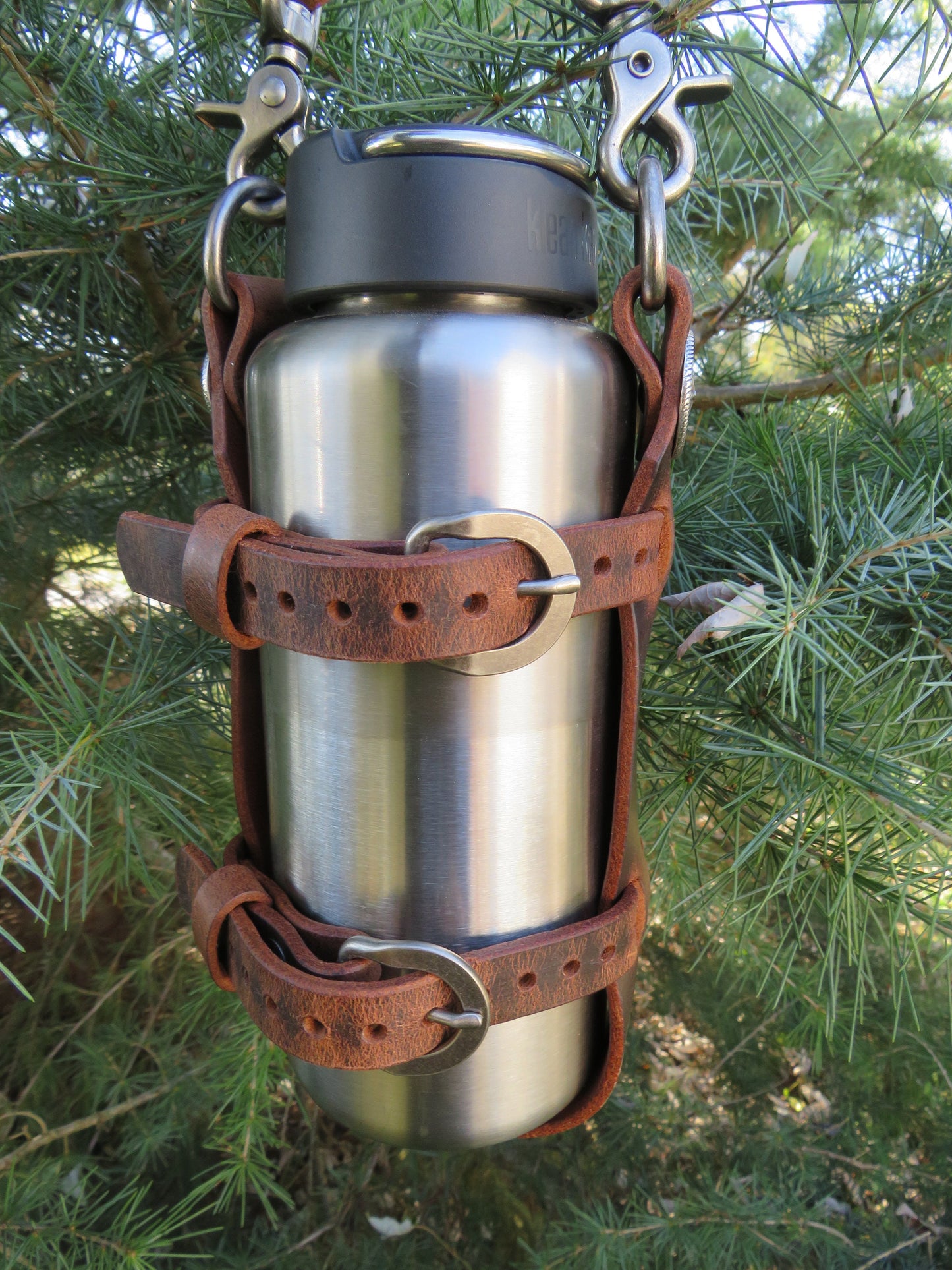 Water Bottle Carrier Adjustable leather water bottle carrier with shoulder strap Leather Water Bottle Carrier Leather Water bottle harness