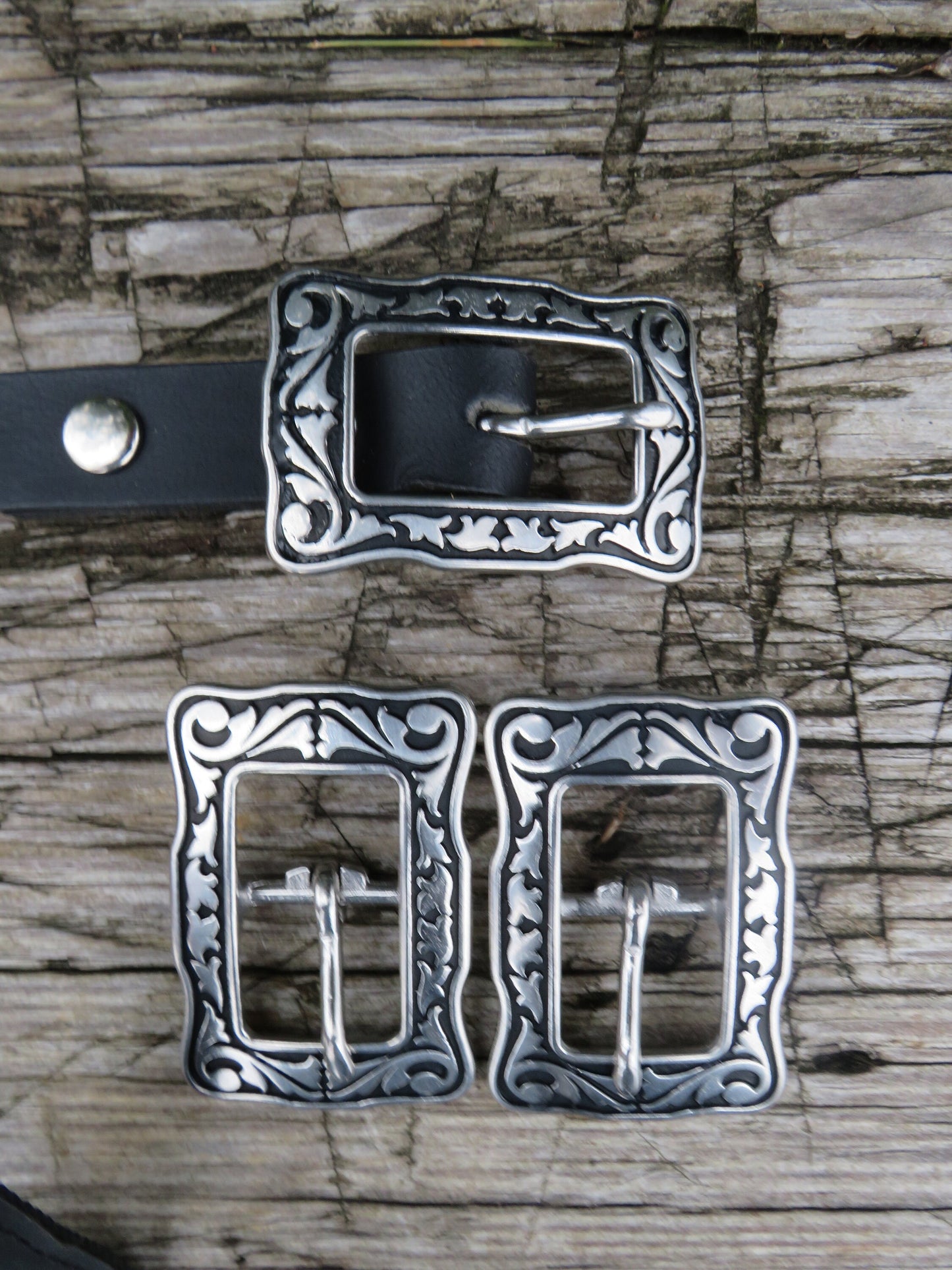 Pair of Jeremiah Watt, horseshoe brand hardware, stainless steel, will fit 3/4", Horse, pony, western Floral, headstall, tack, buckle