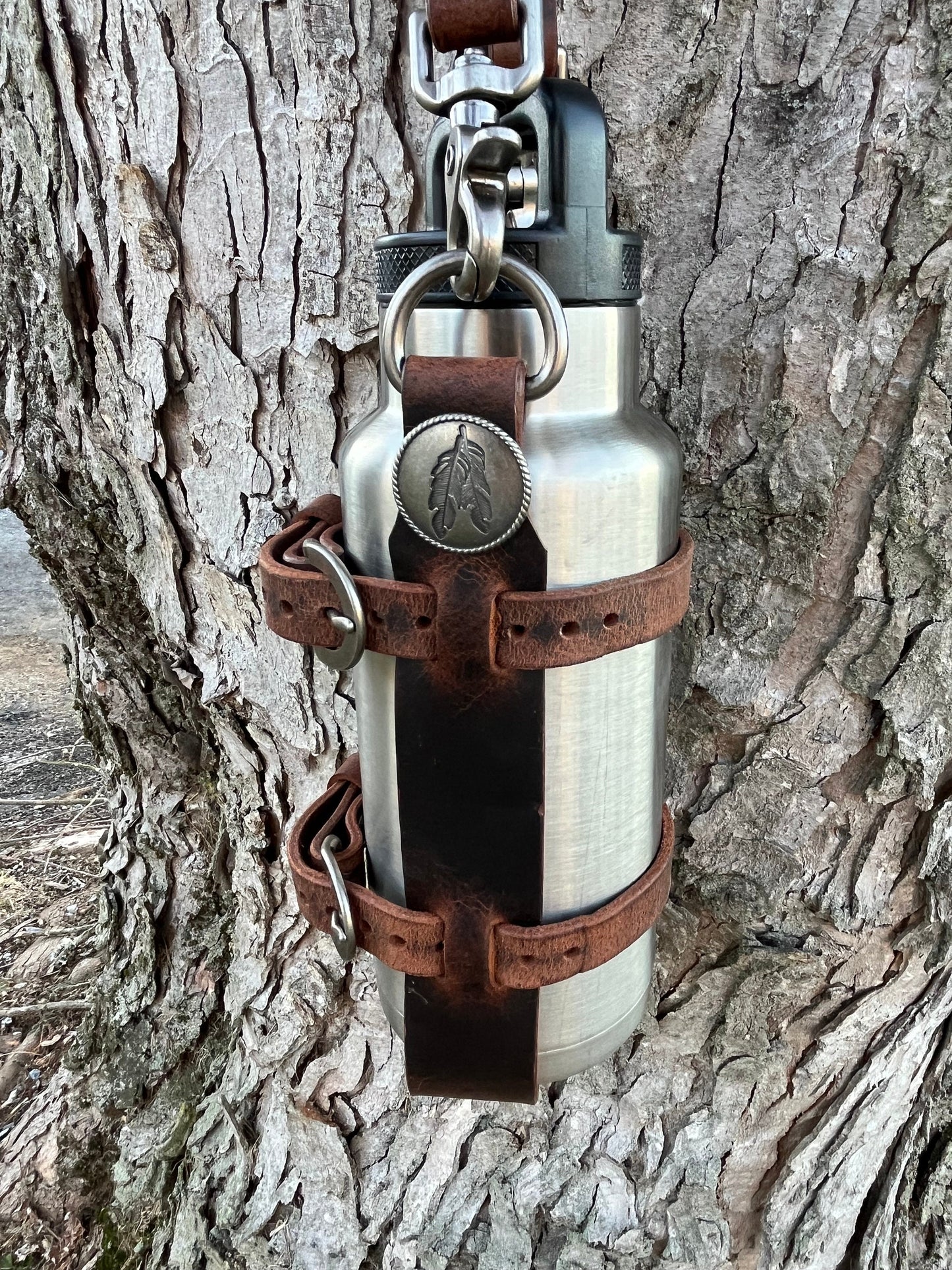 Water Bottle Carrier Adjustable leather water bottle carrier with shoulder strap Leather Water Bottle Carrier Leather Water bottle harness