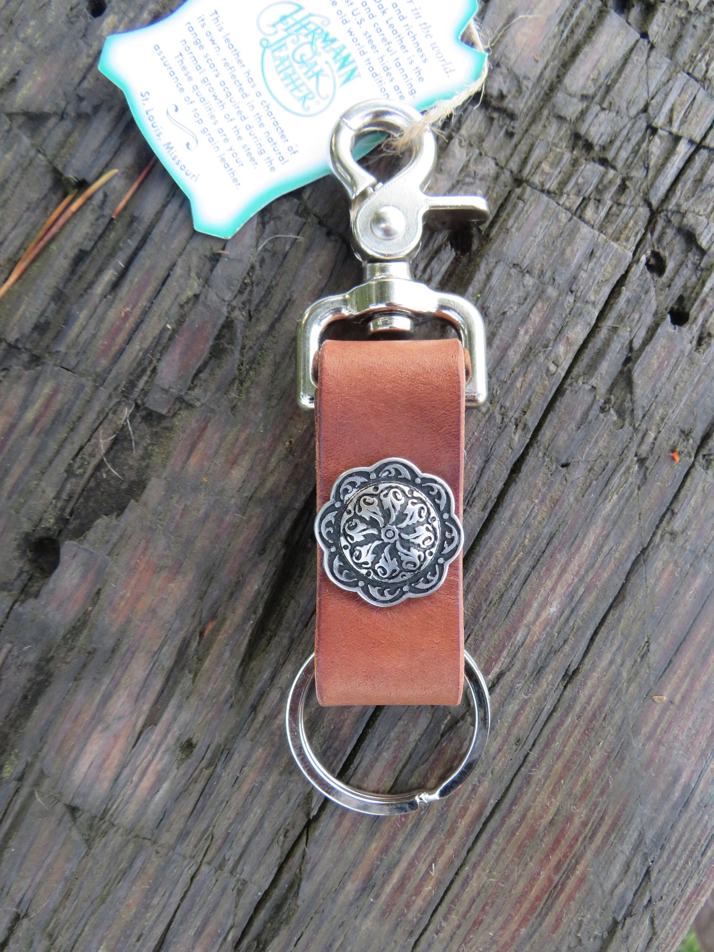 Handmade Leather keychain Hermann Oak harness leather keychain Jeremiah Watt hardware 1 inch wide small leather keychain