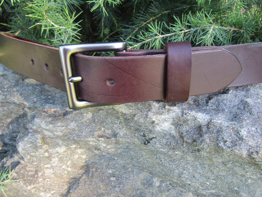 Dark brown Bridle Leather belt, mens leather belt, womans leather belt.  Made in US with US hides.  Custom made belt, handmade leather belt