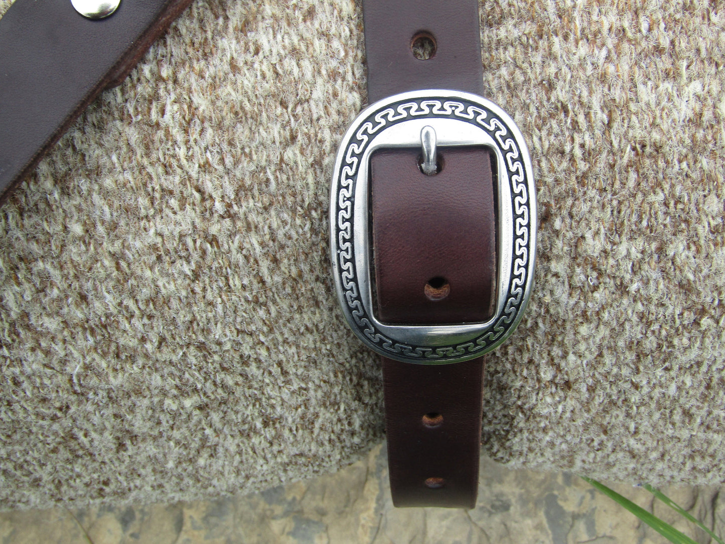 New Pair  1" Jeremiah Watt Carlos Buckles Black Floral Stainless Steel Western Horse Tack Hardware , bridle, belt, tack buckle