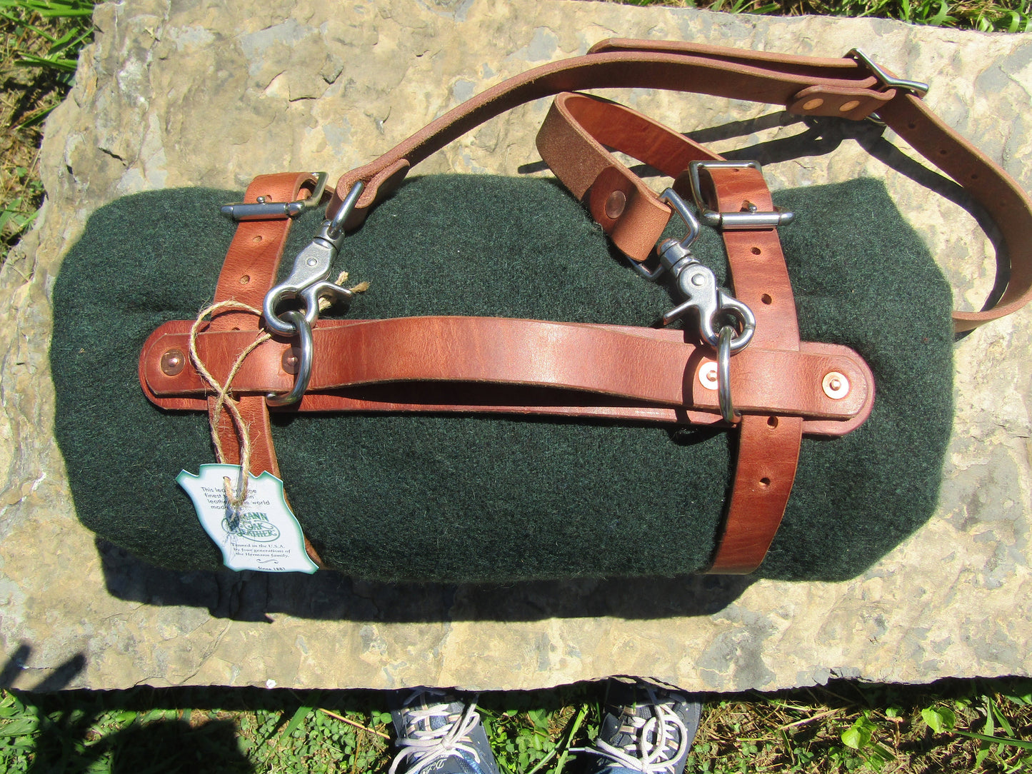 Hand made Hermann Oak harness leather blanket carrier/ blanket harness/ leather bedroll, leather blanket straps/ Custom made leather bedroll