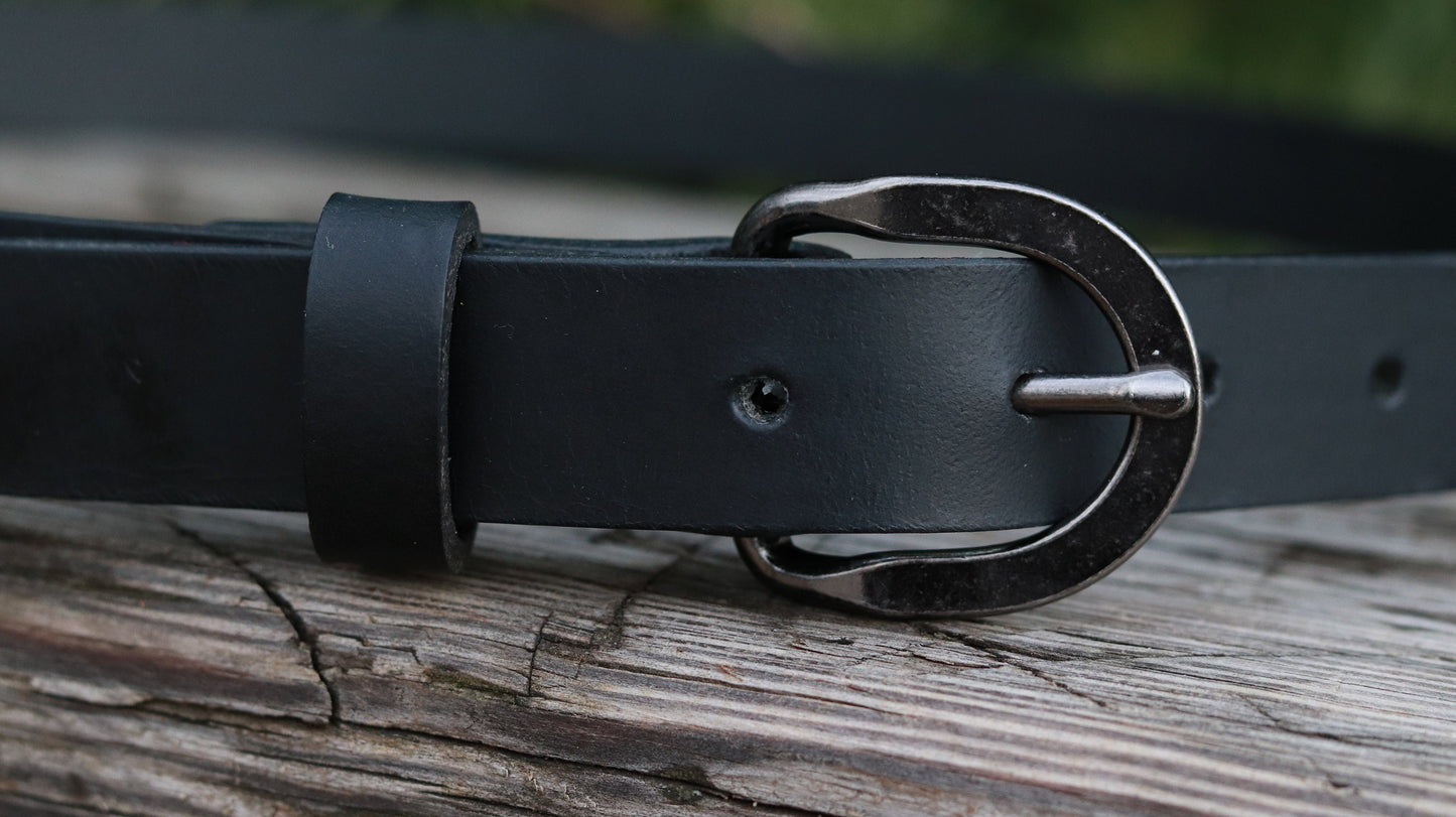 Narrow leather belt, Womans Belt  full grain black leather womans belt,1 inch wide belt