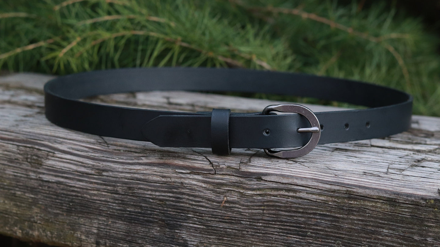 Narrow leather belt, Womans Belt  full grain black leather womans belt,1 inch wide belt